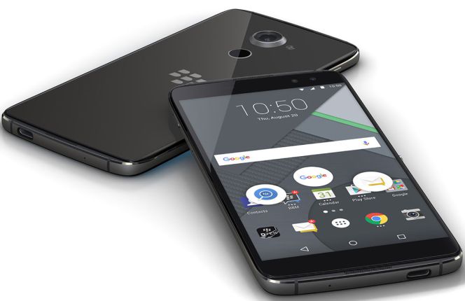 Teléfono BlackBerry DTEK60
