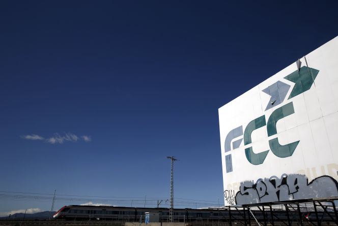 FCC multiplica por 13 las pérdidas por su alta exposición a España