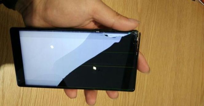 Rotura por impacto del Xiaomi MI MIX