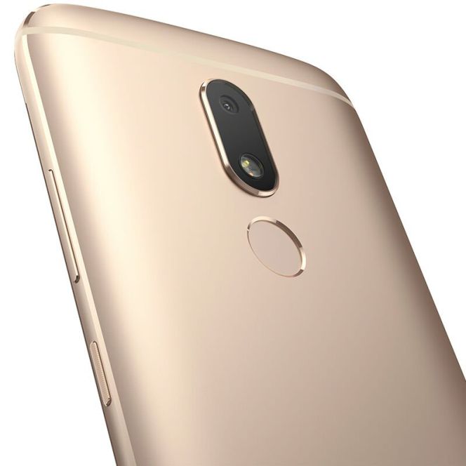 camara del Moto M de lenovo