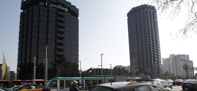Sede de Caixabank en la avenida Diagonal de Barcelona. EFEArchivo