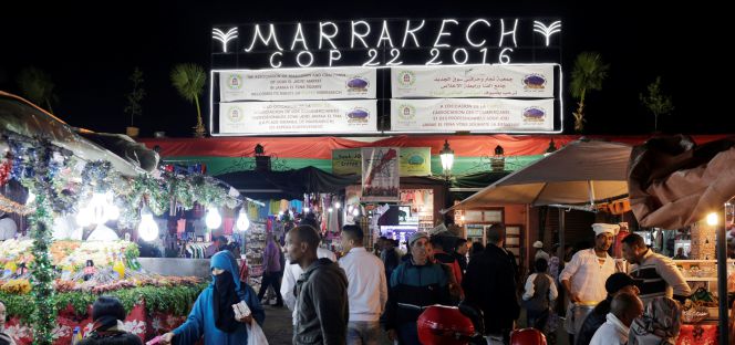 Plaza de Yamaa el Fna, en Marrakech, durante la Cumbre del Clima COP22.