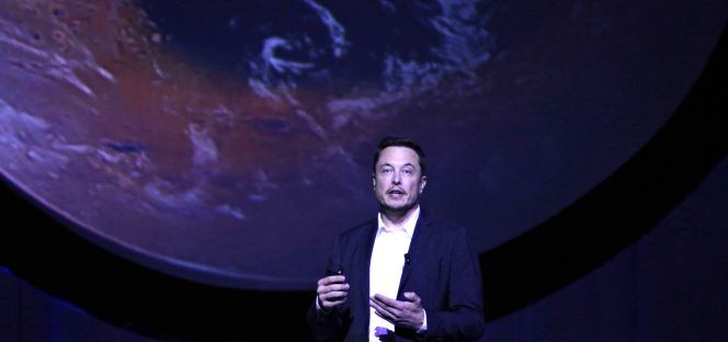 Elon Musk, en el Congreso Internacional de Astronáutica en Guadalajara (México), en septiembre.