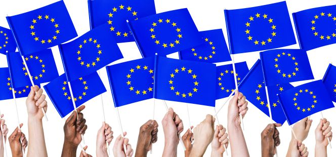 Los pensionistas europeos confían más en las acciones