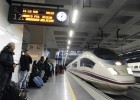 De la Serna adjudica el pedido del AVE a Talgo De la Serna adjudica el pedido del AVE a Talgo