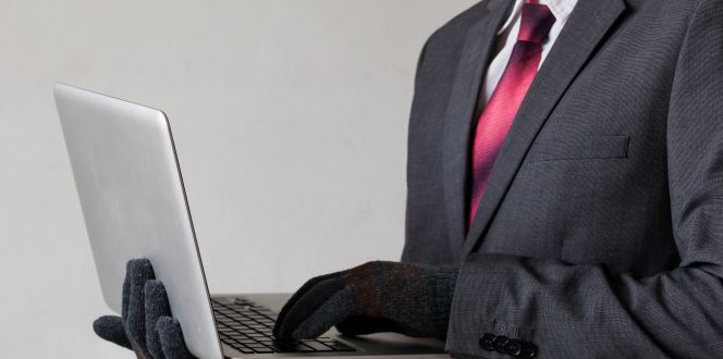 Los defraudadores de la empresa están en casa