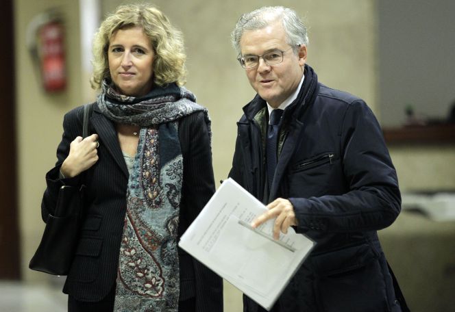 Ana María Martínez-Pina, vicepresidenta de la CNMV, y Sebastián Albella, presidente del supervisor.