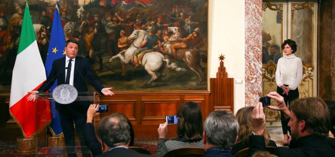 Matteo Renzi ayer, en el Palacio Chigi de Roma, tras el referéndum.