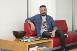 Paco Sales, fundador de la cadena El Señor Miyagi.