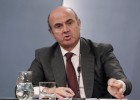 Guindos avanza las claves de la nueva reforma hipotecaria Guindos avanza las claves de la nueva reforma hipotecaria