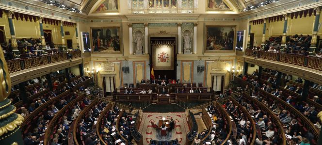 El Congreso insta al Gobierno a derogar su reforma laboral