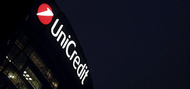Sede de Unicredit en Milán (Italia).