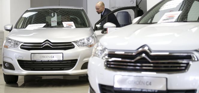 El automóvil entra en 2017 acelerando