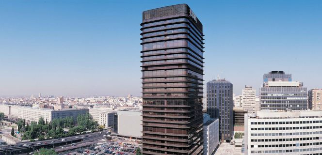 Teka traslada su sede comercial en Madrid a la antigua torre de BBVA