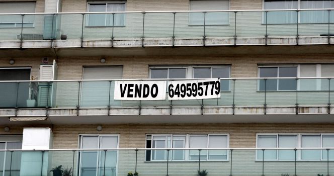 La AHE avisa de que las hipotecas se encarecerán en el corto plazo