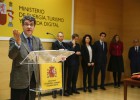 Nadal ve “poco margen” para reformar el mercado eléctrico Nadal ve “poco margen” para reformar el mercado eléctrico