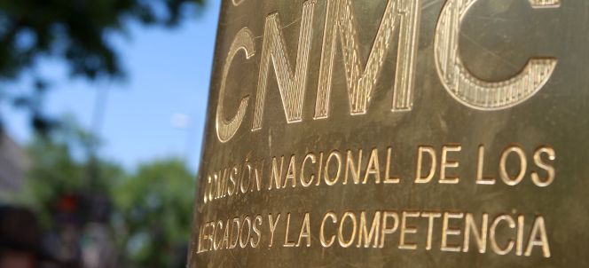La CNMC halla pruebas del cártel de la banca en ‘swaps’ sobre tipos de interés