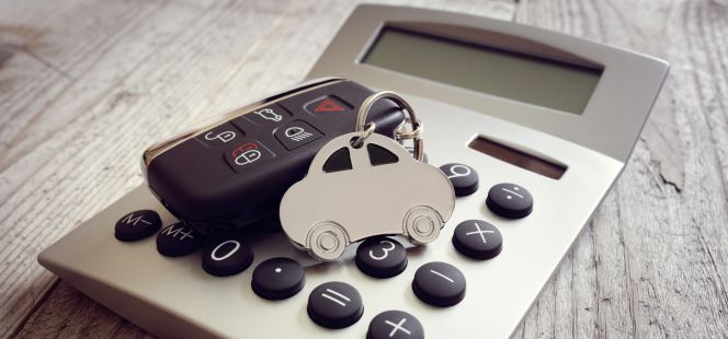 La factura del coche se suma a la del gas y el teléfono