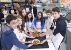 Adolescentes preparados para hacer frente a la obesidad Adolescentes preparados para hacer frente a la obesidad