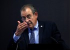 Grifols refinancia 5.760 millones de deuda con 50 bancos y 140 fondos Grifols refinancia 5.760 millones de deuda con 50 bancos y 140 fondos