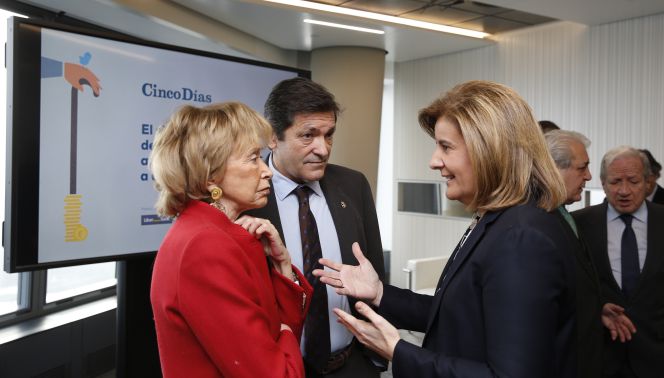 María Teresa Fernández de la Vega, Javier Fernández y Fátima Báñez