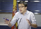 Errejón disputará la presidencia a Cifuentes Errejón disputará la presidencia a Cifuentes
