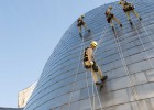 Los escaladores del Museo Guggenheim de Bilbao Los escaladores del Museo Guggenheim de Bilbao