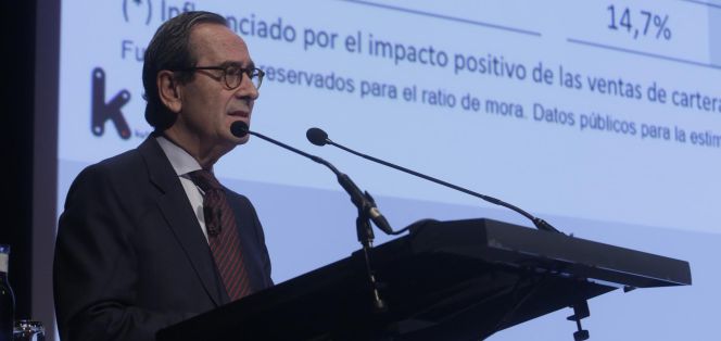 El presidente de Kutxabank, Gregorio Villalabeitia, en la presentación anual de resultados.