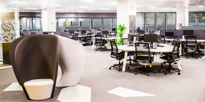 Ernst & Young
