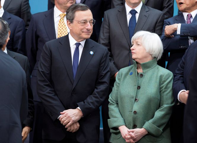 El presidente del BCE, Mario Draghi, y su homóloga en la Fed, Janet Yellen.