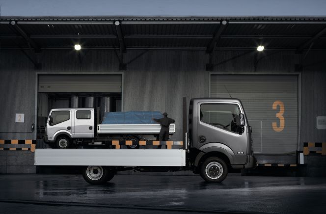 NT400 Cabstar