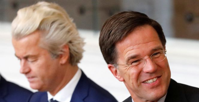 El primer ministro holandés, Mark Rutte junto al líder de la ultraderecha, Geert Wilders, en el Parlamento tras los comicios del miércoles. REUTERSYves HermanFile Photo