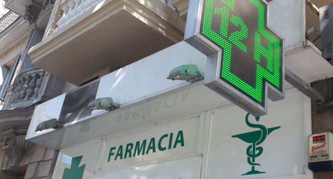 Competencia investiga la distribución de fármacos