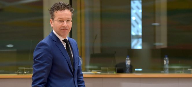 Dijsselbloem pide perdón por sus palabras pero se niega a dimitir
