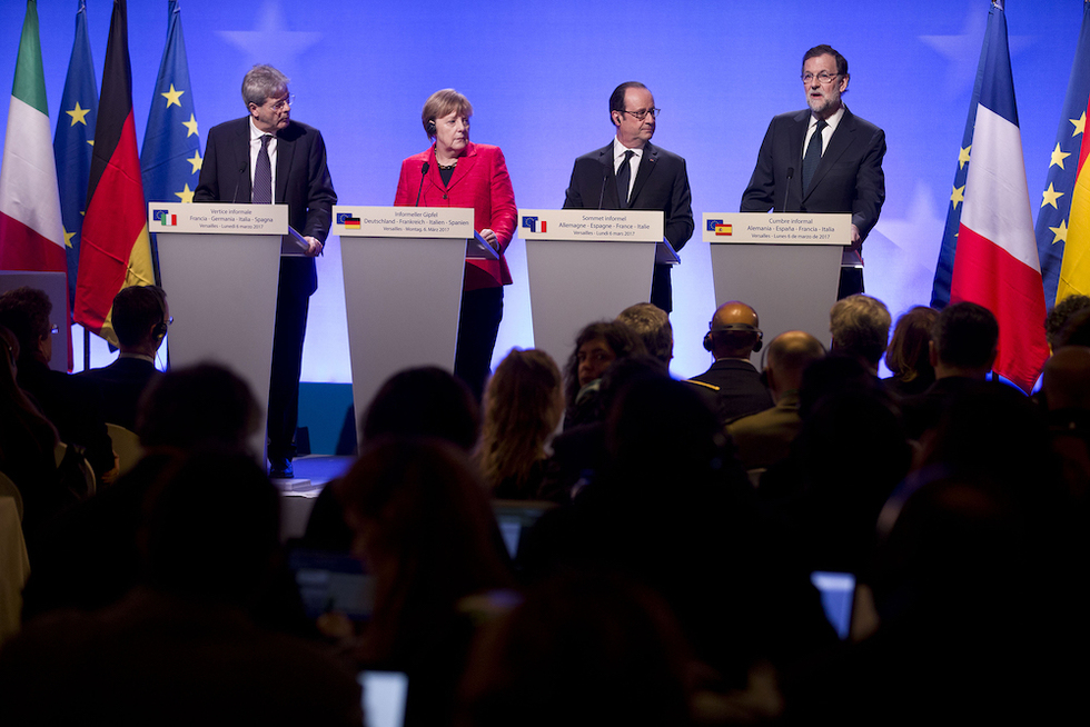Rajoy dice no a la Europa de Merkel
