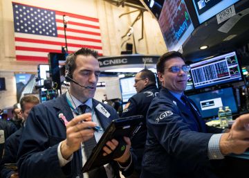 El Ibex pierde los 10.500 lastrado por la banca El Ibex pierde los 10.500 lastrado por la banca