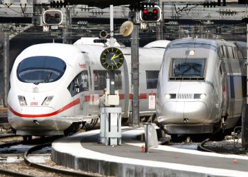 Siemens y Bombardier negocian unir sus filiales de fabricación de trenes Siemens y Bombardier negocian unir sus filiales de fabricación de trenes