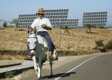 El Supremo da alas a 20.000 titulares de huertos solares para demandar a la banca El Supremo da alas a 20.000 titulares de huertos solares para demandar a la banca