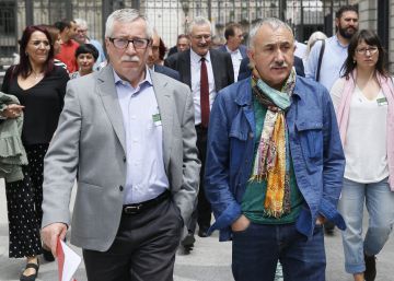 Patronal y sindicatos se enrocan y hacen peligrar el pacto salarial Patronal y sindicatos se enrocan y hacen peligrar el pacto salarial