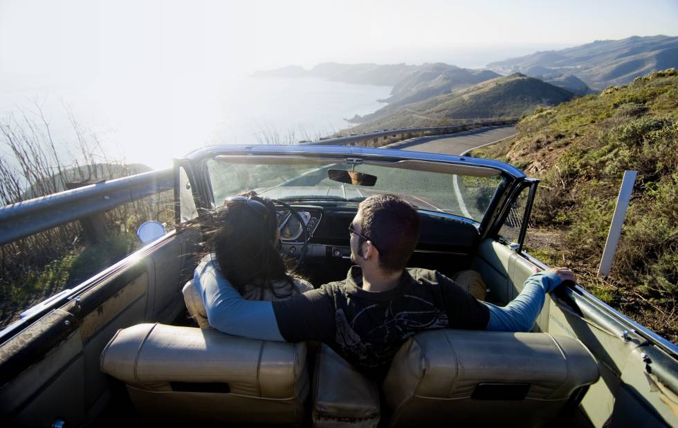 En vacaciones, ¿BlaBlaCar, Amovens o coche de alquiler?
