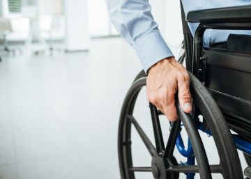 Que los autónomos puedan contratar a más de un familiar discapacitado
