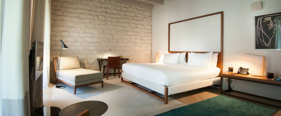 Una de las 28 habitaciones con las que cuenta el hotel.