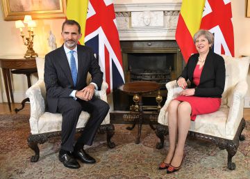 May se compromete a que la relación con España siga May se compromete a que la relación con España siga