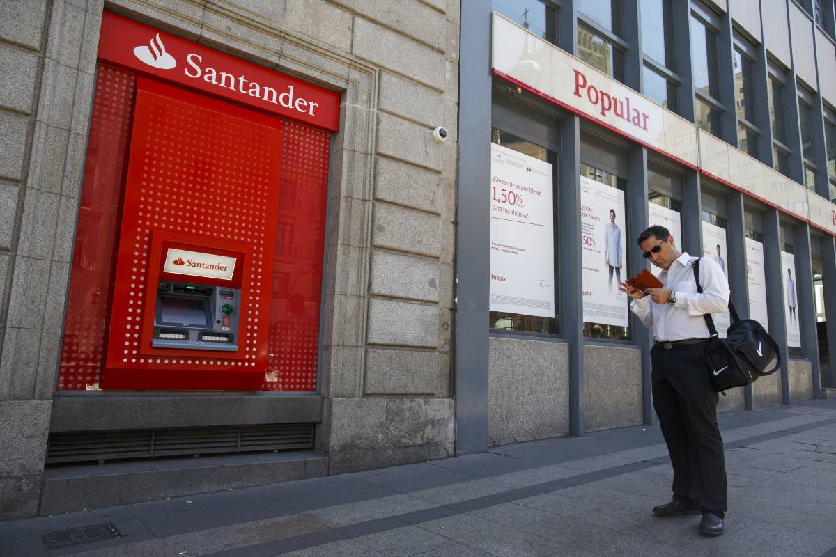 Aunque la entidad cántabra no lo va a poner fácil, BBVA, CaixaBank, Bankia, Sabadell y Bankinter quieren captar más empresas.