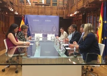 Firma del convenio de expedientes de nacionalidades entre el Ministerio de Justicia y el Consejo General de la Abogacía