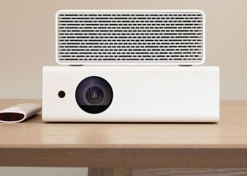 El nuevo proyector de Xiaomi reproduce una pantalla de hasta 300 pulgadas