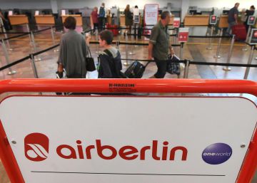 Cuatro aerolíneas pujan por los derechos de vuelo de Air Berlin