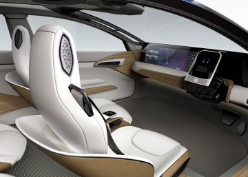 Ford patenta un sistema de volante y pedales extraíbles para vehículos autónomos