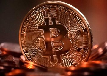 El Bitcoin retrocede en su cotización y desciende de los 4.000 dólares
