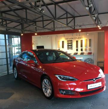 Así es la nueva tienda Tesla de Madrid